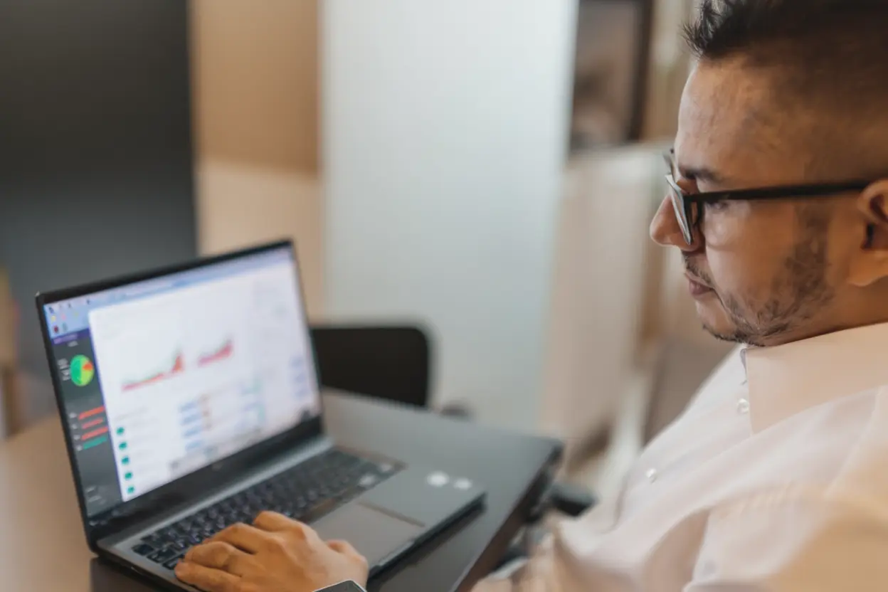 Análisis Específico de la Competencia