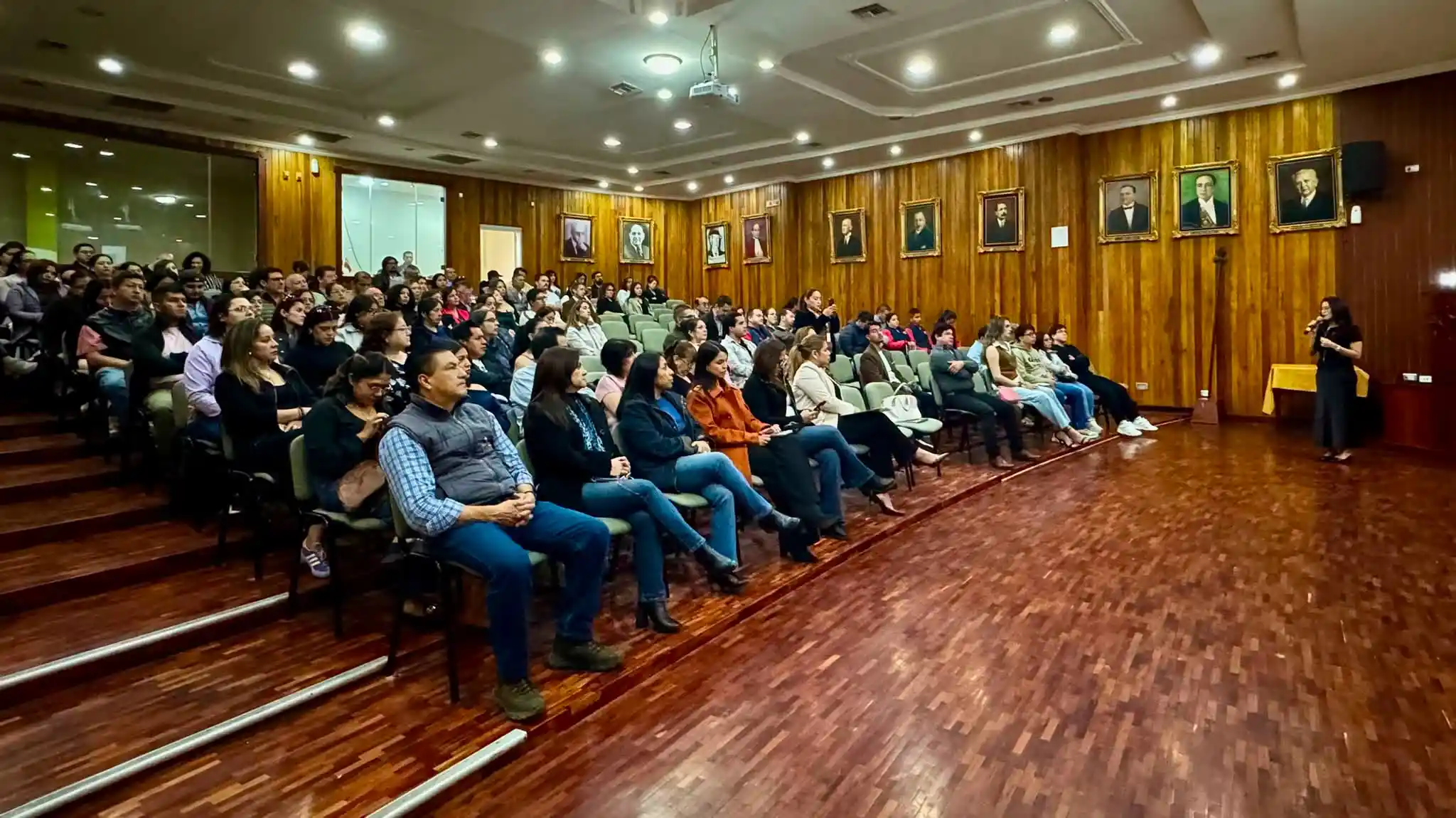 ¿Puede Loja exportar a Emiratos Árabes?